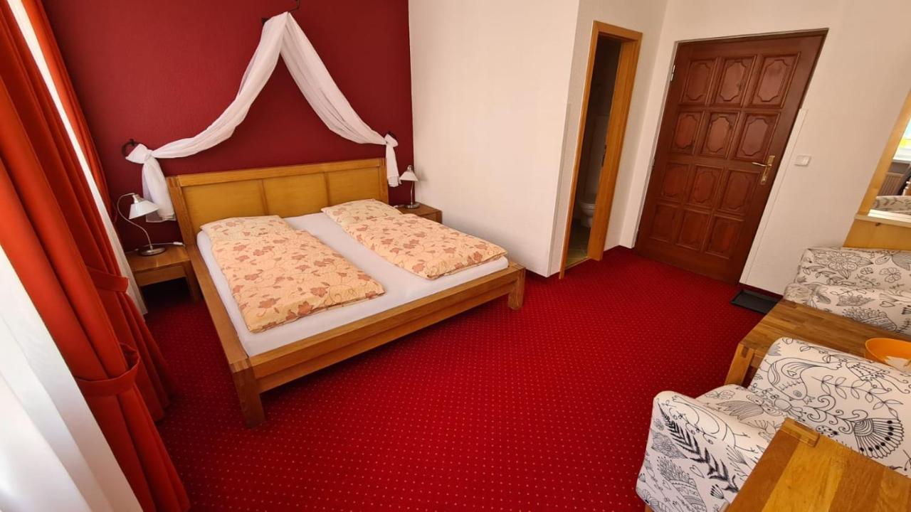 Penzion Valkoun-Lilienfeld Karlovy Vary Ngoại thất bức ảnh