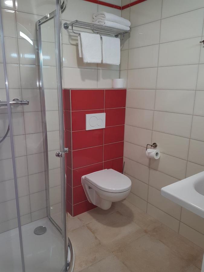Penzion Valkoun-Lilienfeld Karlovy Vary Ngoại thất bức ảnh