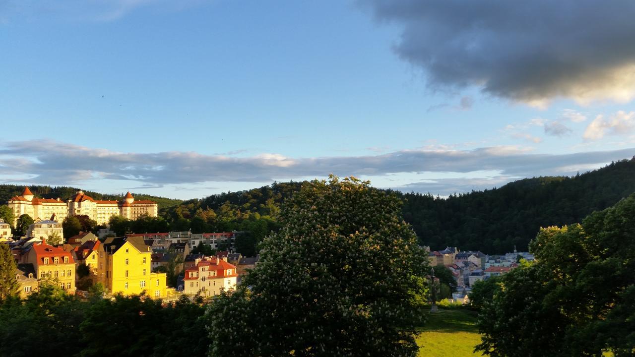 Penzion Valkoun-Lilienfeld Karlovy Vary Ngoại thất bức ảnh